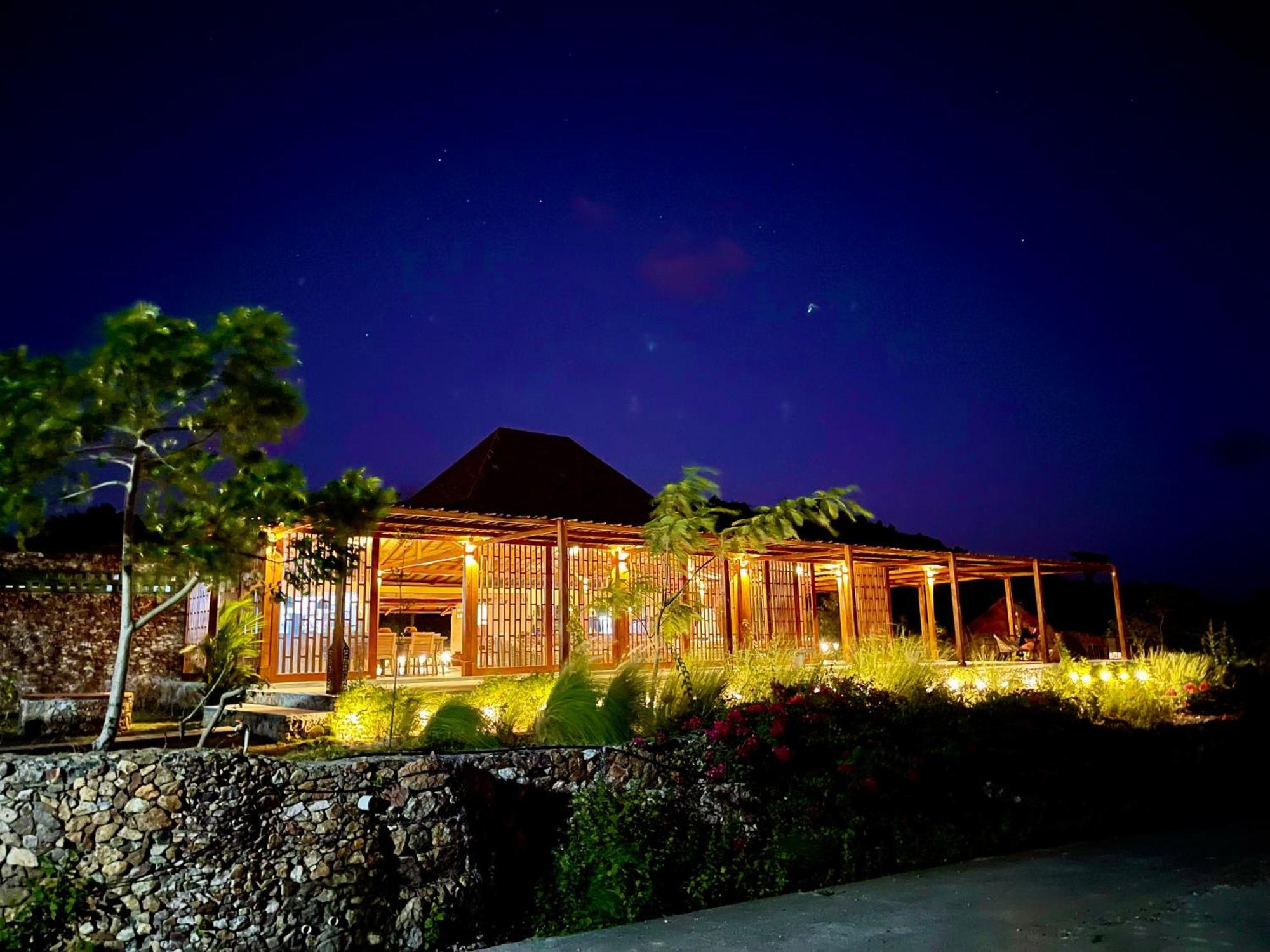Lobster Bay Lombok 호텔 Awang 외부 사진